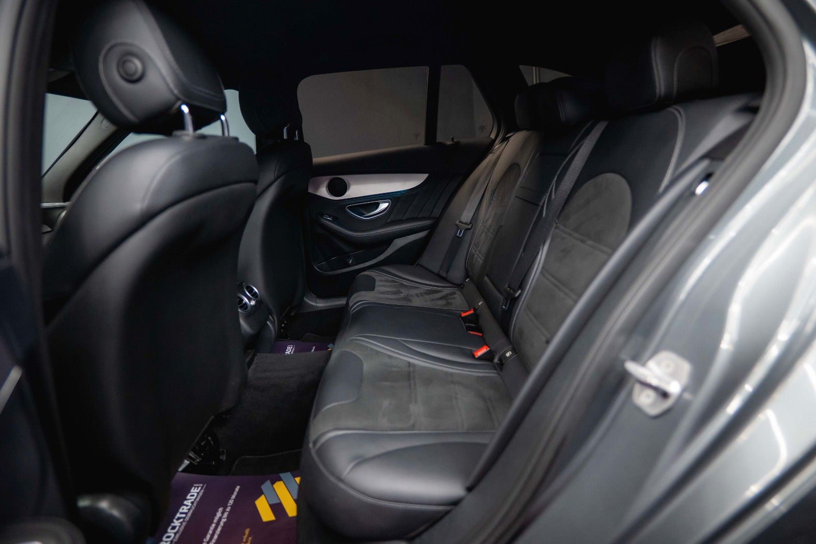 Fahrzeugabbildung Mercedes-Benz C 63 S T AMG Performance Carbon *LED*ACC*Kamera*