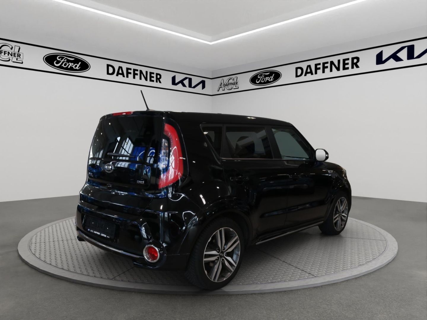 Fahrzeugabbildung Kia Soul Dream Team Navi Kamera Alu PDC Bluetooth