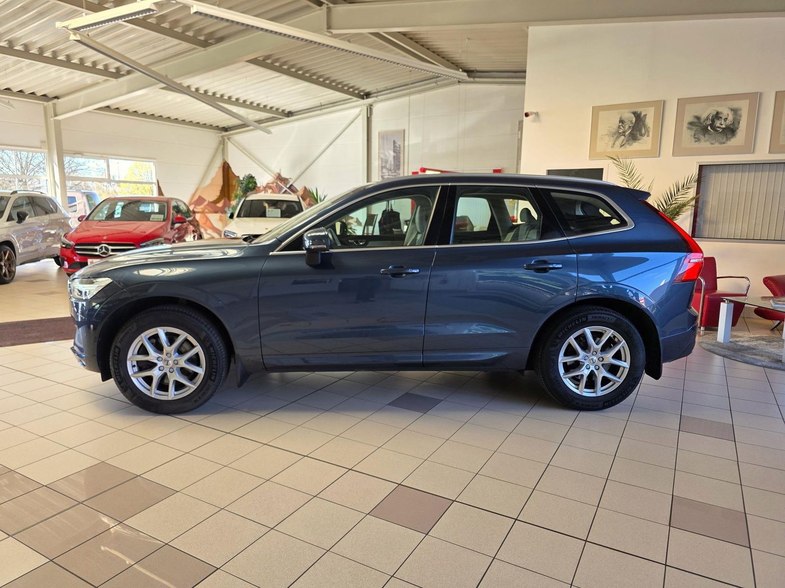 Fahrzeugabbildung Volvo XC 60 D4 /StandHz/Keyless/Carplay/Ahk