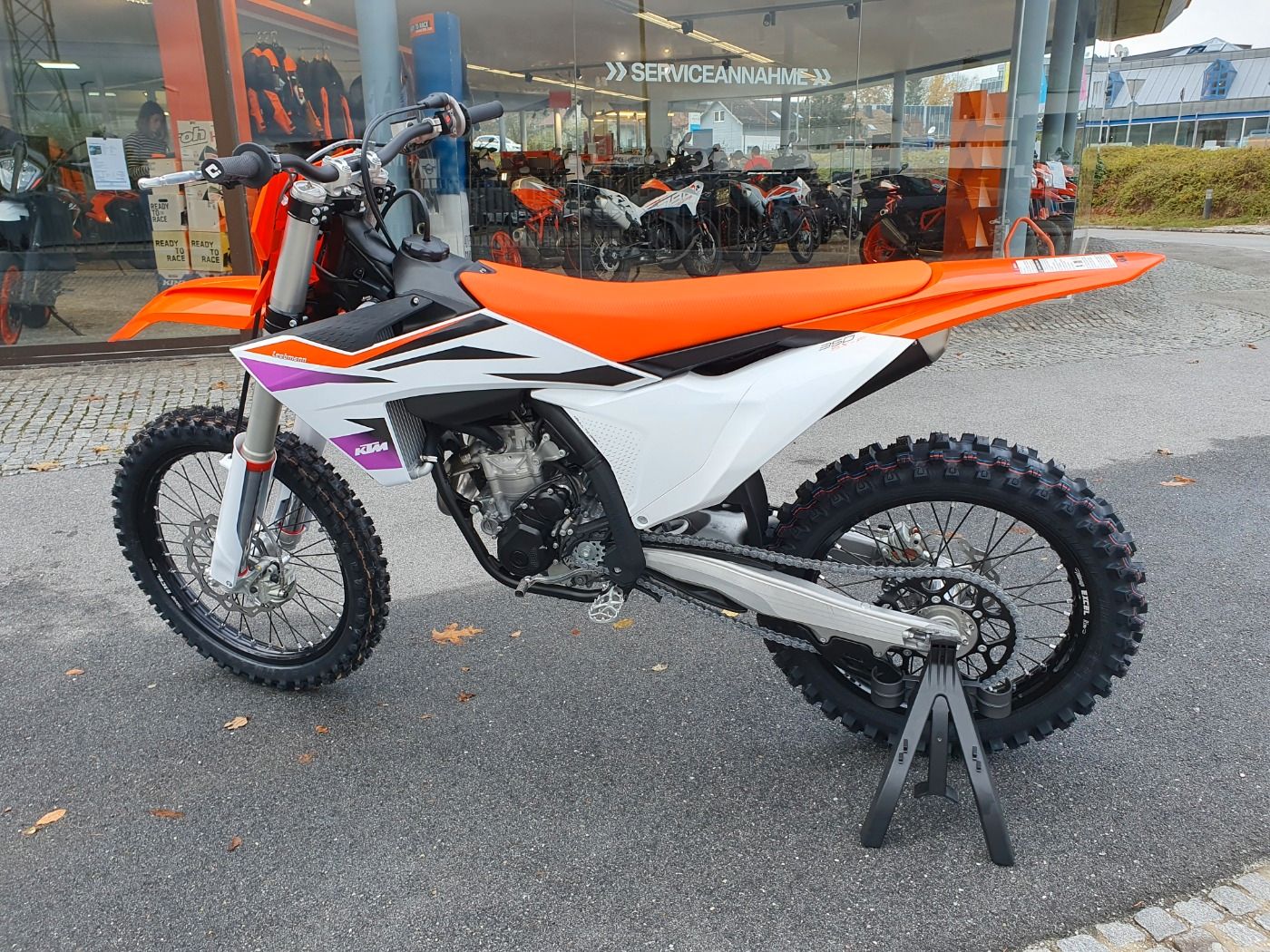 Fahrzeugabbildung KTM 350 SX-F 2024 Neufahrzeug