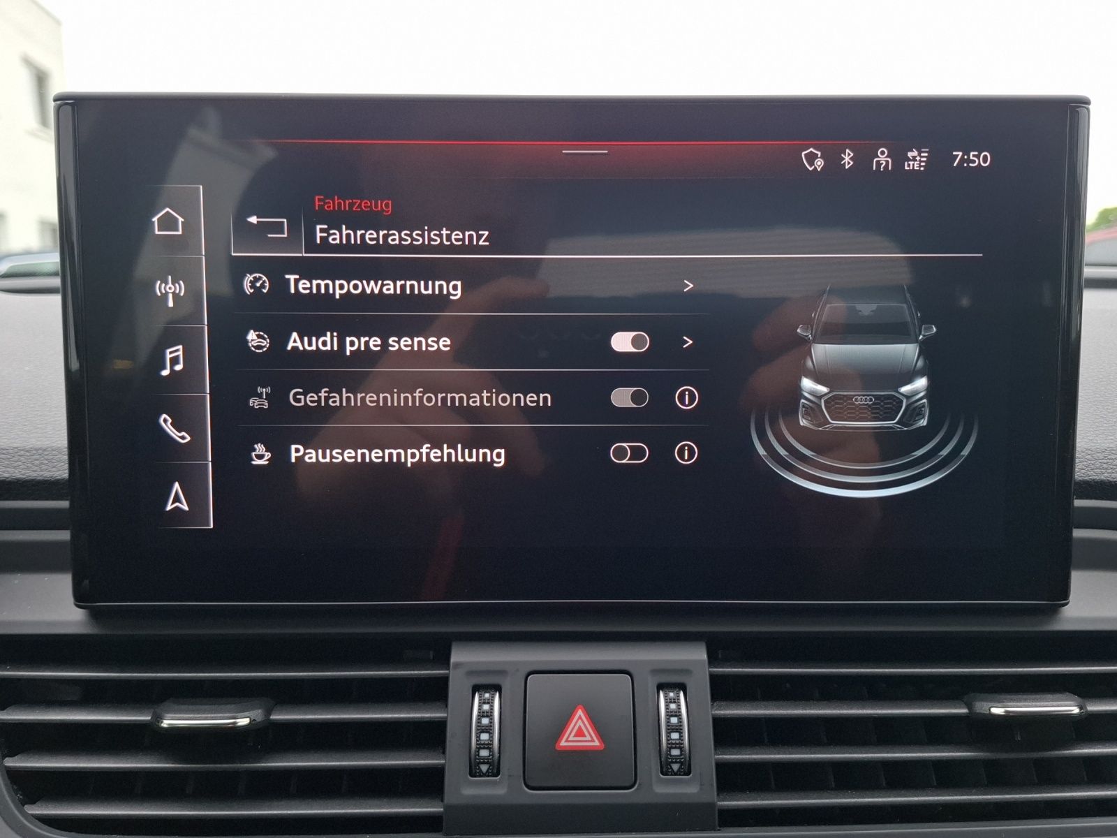 Fahrzeugabbildung Audi Q5 40 TDI quattro S-line S-tronic LED Navi AVC A