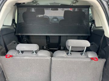 Ford Grand C-Max - 9