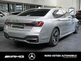 BMW 730 d L xDrive STANDHZ PANO KAMERA HUD LASER AHK - silberne BMW 730