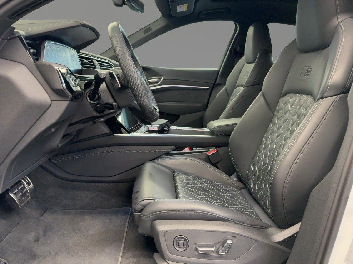 Audi SQ8 e-tron - Bild 8