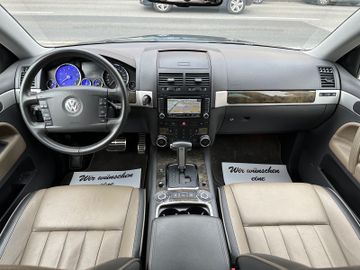Fahrzeugabbildung Volkswagen Touareg W12 Individual JE DESIGN BODYKIT 22 ZOLL