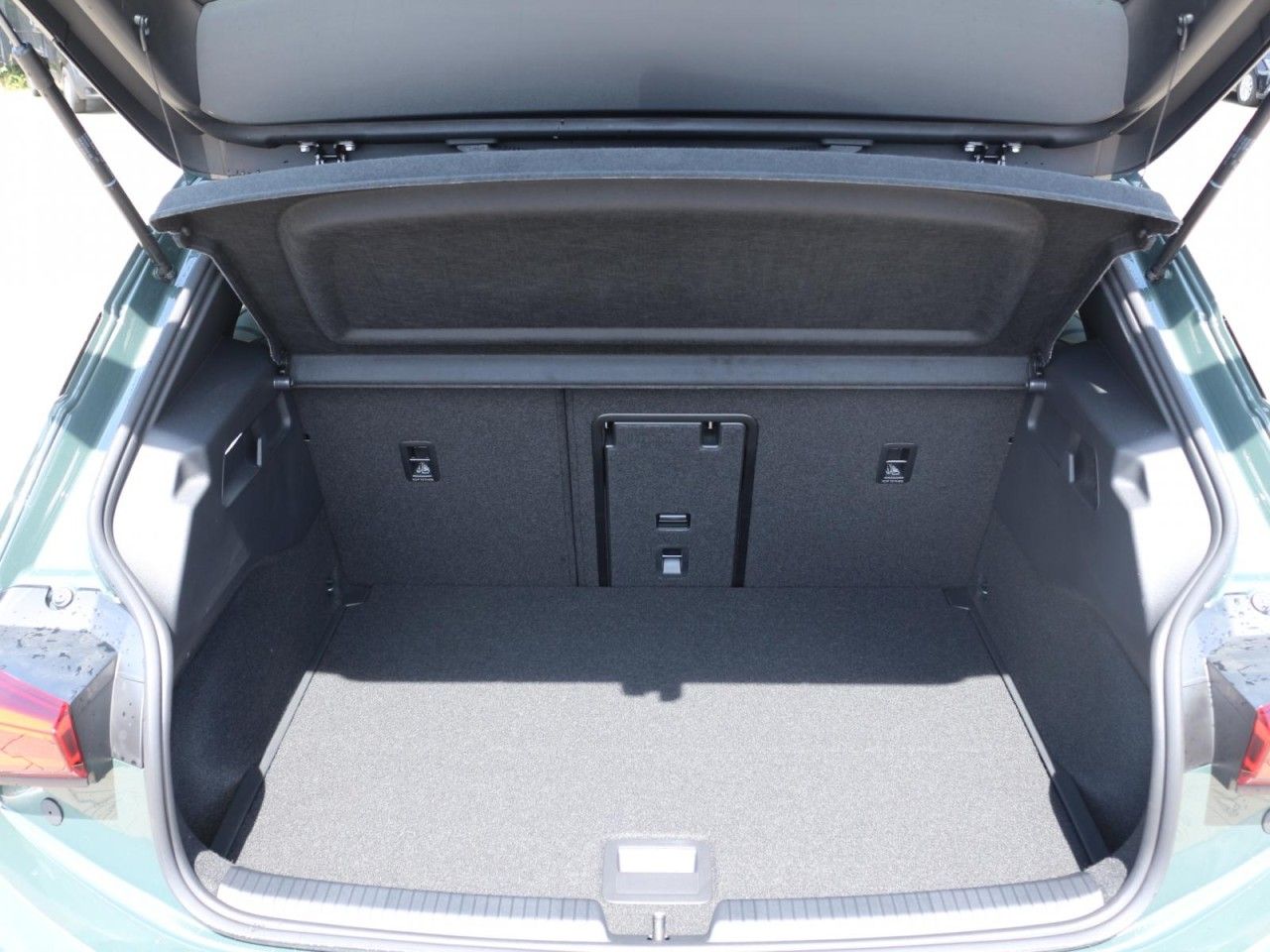 Fahrzeugabbildung CUPRA CUPRA Born VZ 326 PS 79 kWh