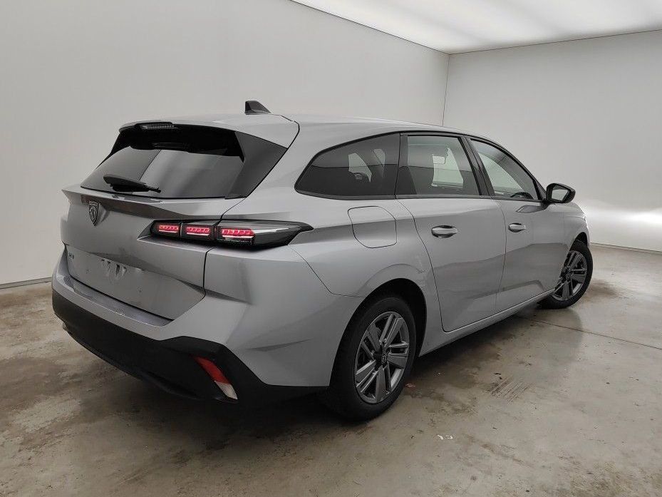 Fahrzeugabbildung Peugeot 308 SW Active Pack 1.2T NAVI/LED-MATRIX/PDC/ALU
