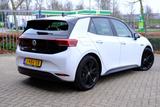Volkswagen ID.3 First 58 kWh Aut. Navi|CarPlay|1e Eig|Stoel - mit Elektro-Antrieb: Kleinwagen, mit Anhängerkupplung