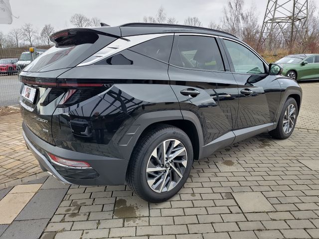 Hyundai TUCSON 1.6 T-GDI 132kW 48V DCT 4WD NAVI LenkrHzg