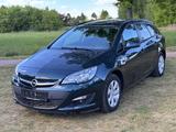 Opel Astra J Sports Tourer Style 2.Hand/TÜV NEU/