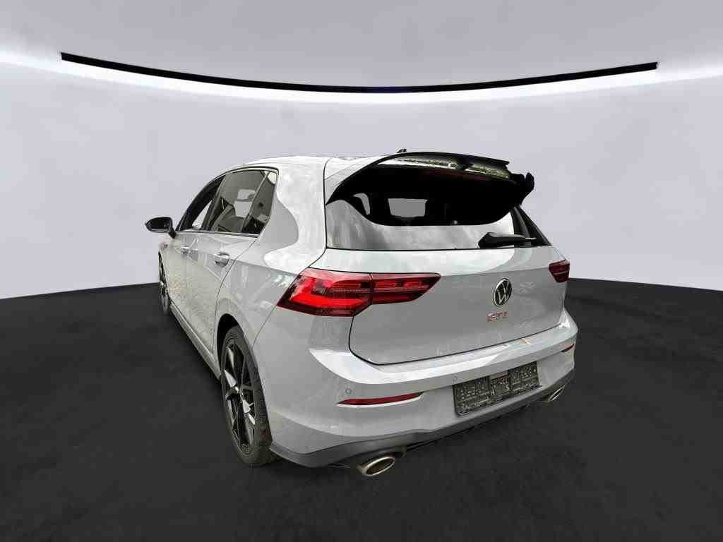 Volkswagen Golf - Bild 6