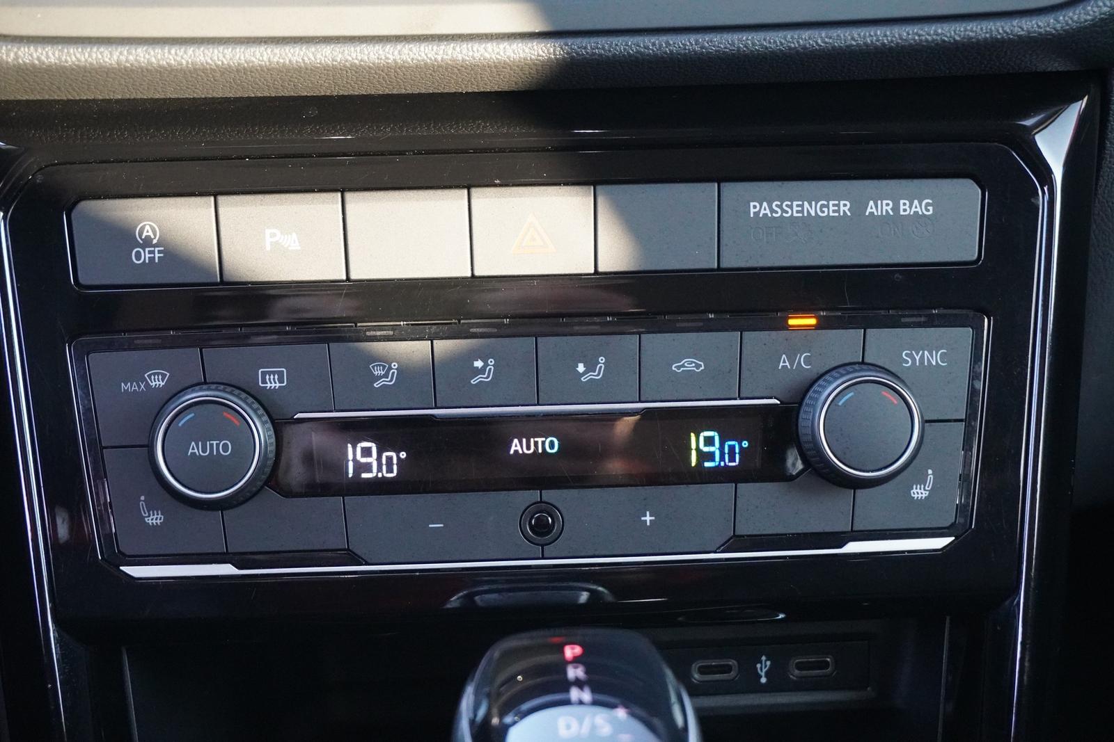 Volkswagen T-Cross 1.0 Style DSG LED Navi Teilleder DAB, миниатюра 16