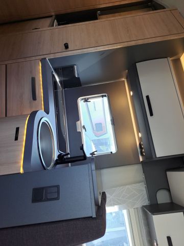Knaus L!VE WAVE PLATINUM SELECTION 650 MF Live 