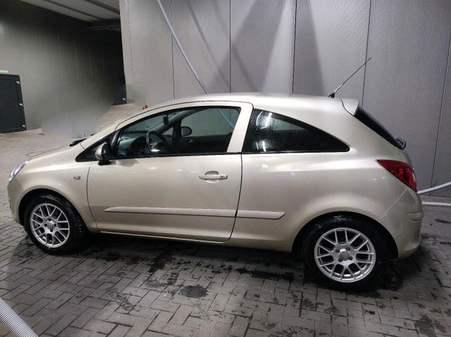 Opel Corsa D