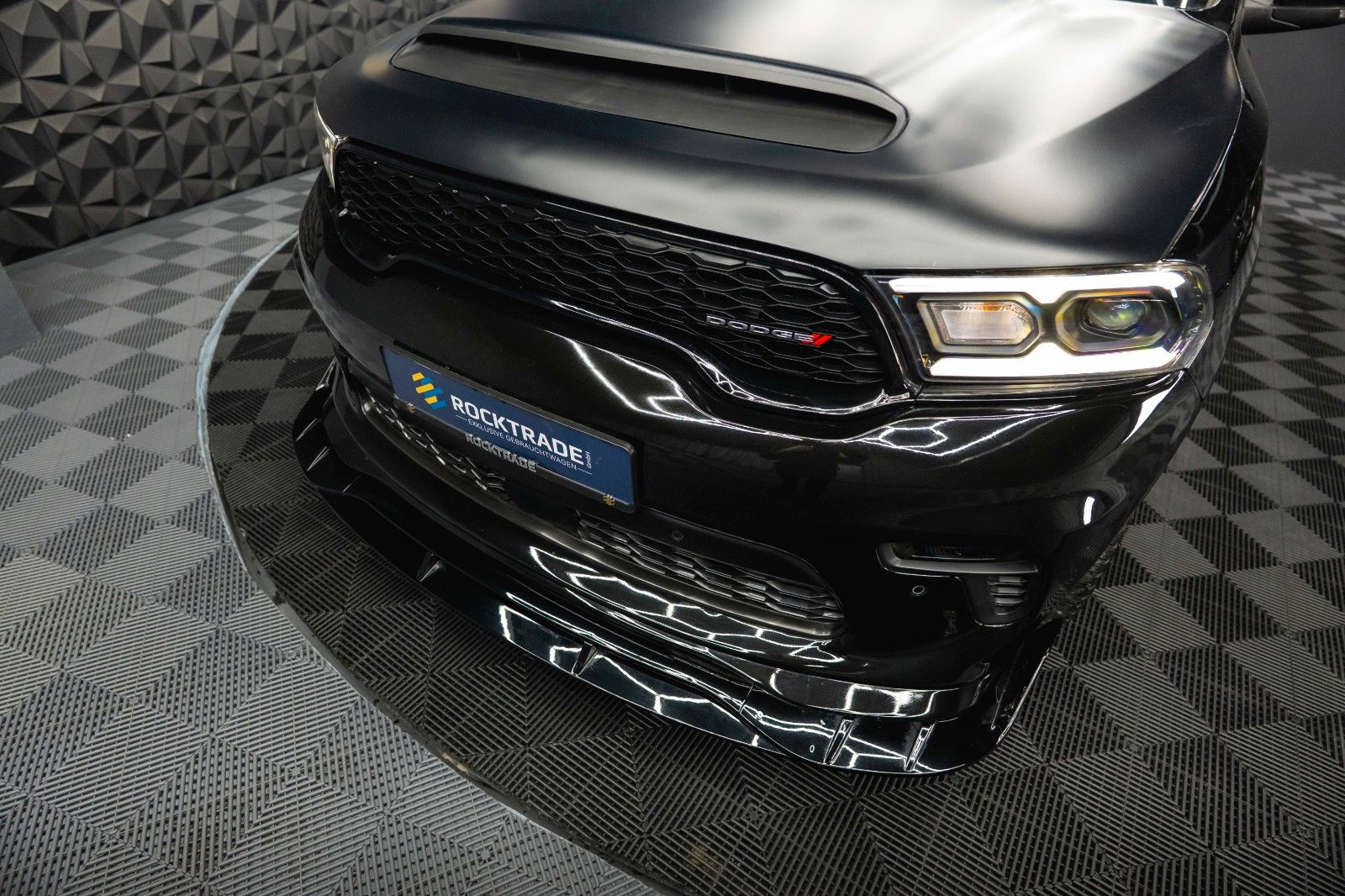 Fahrzeugabbildung Dodge Durango 5.7 V8 R/T 4x4 Night-Paket SRT TRACK PAK