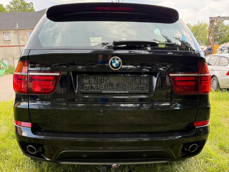 BMW X5 XDRIVE40D INDIVIDUAL - 306 ch -BVA - ATTELAGE FIXE - HAYON ÉLECTRIQUE