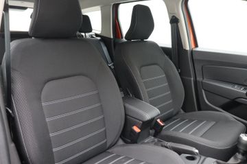 Fahrzeugabbildung Dacia Duster TCe 130 Comfort
