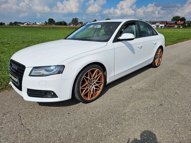 Audi A4 Lim. Ambition quattro 4x4 PDC S Line