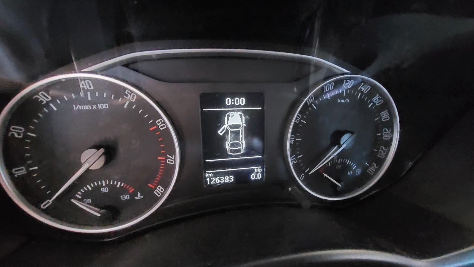 Skoda Octavia 2012 — photo 7