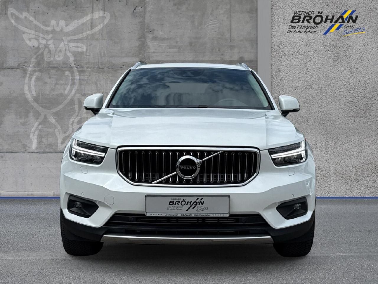 Fahrzeugabbildung Volvo XC40 Inscription Recharge Plug-In Hybrid 2WD