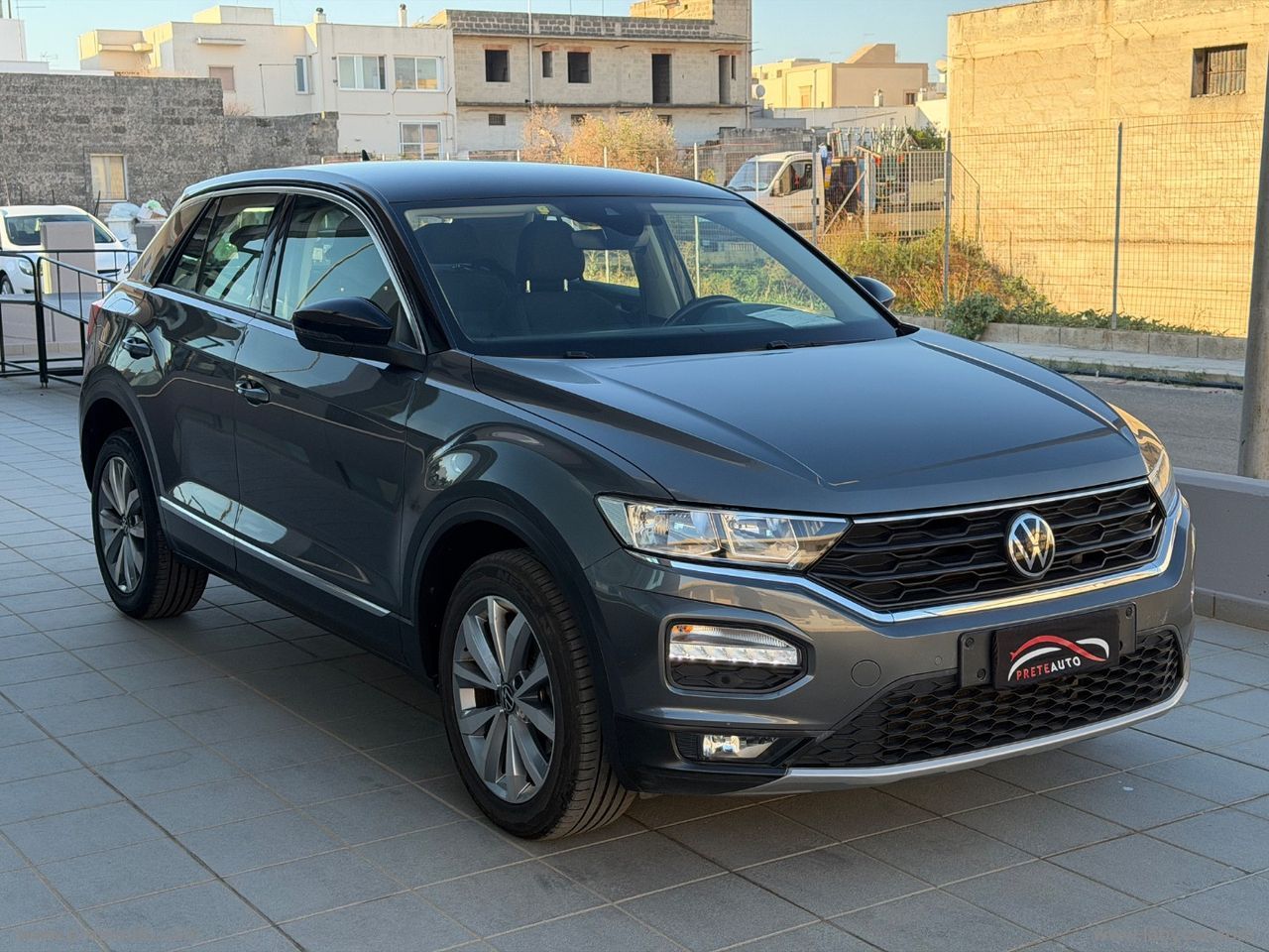 Volkswagen VOLKSWAGEN T-Roc 1.0 TSI Business BMT imagem 3