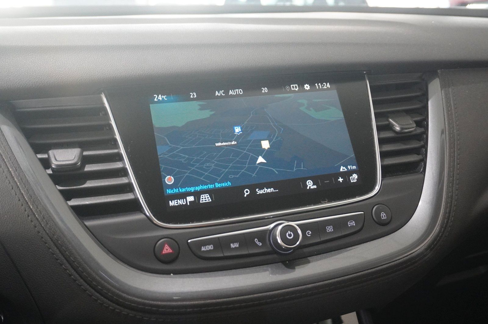 Fahrzeugabbildung Opel Grandland (X) 1.6 HYBRID ELEG. NAVI/360°/LED/DAB