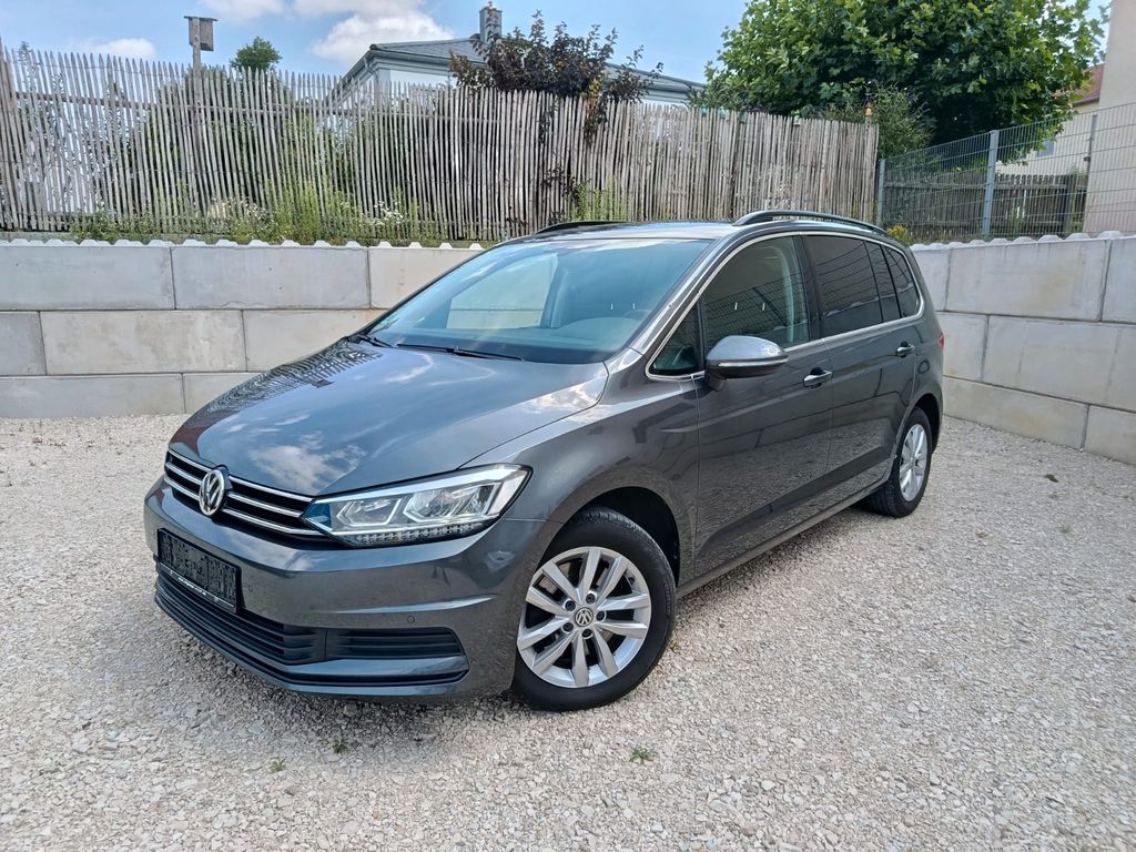 Image of Volkswagen Touran