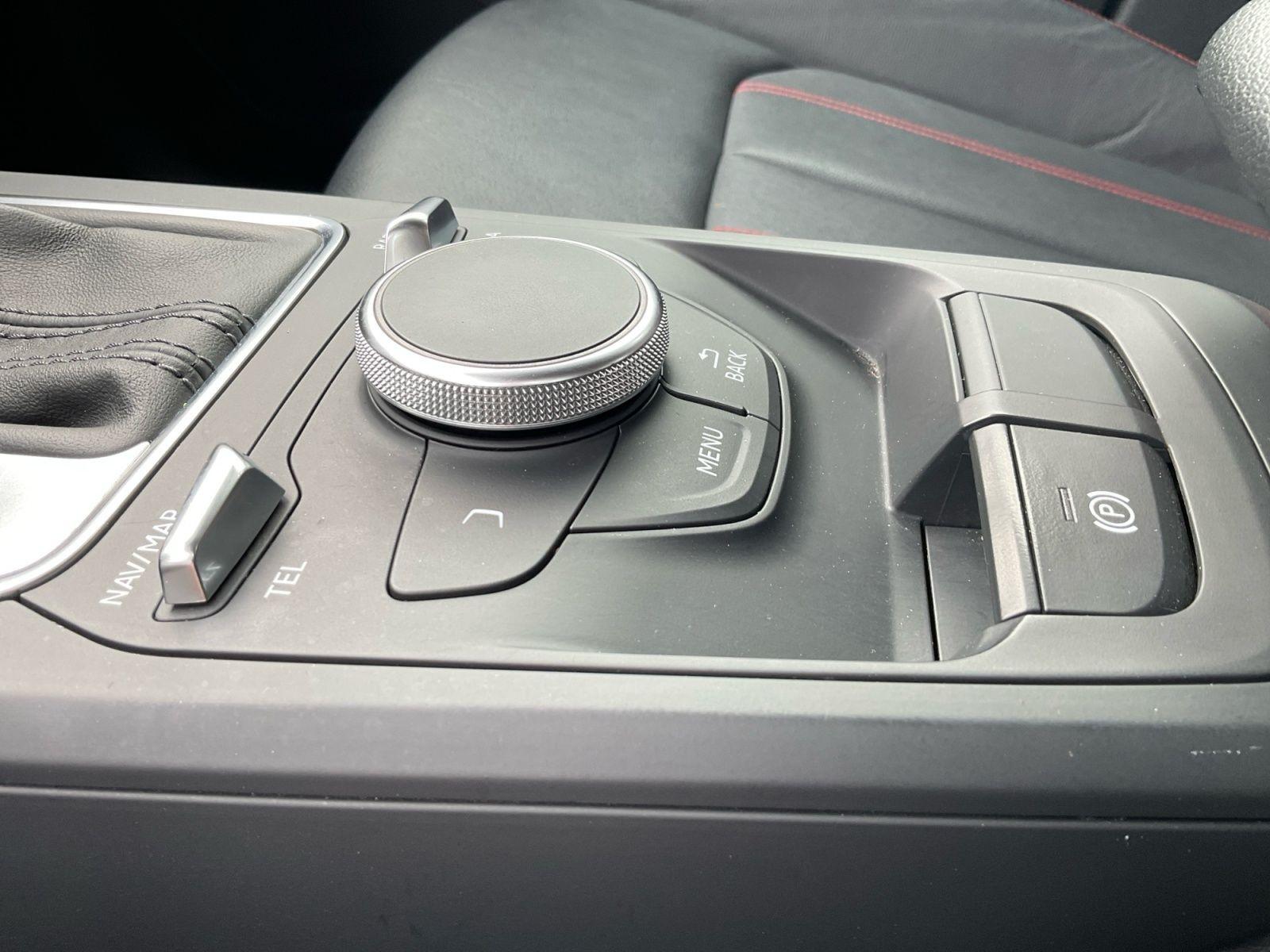 Audi Q2 sport 2.0 TFSI quattro ACC LED KEYLESS NAVI