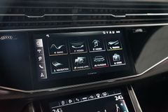 AUDI SQ7 TFSI | Pano | Carbon | HuD | B&O | Nardograu AUDI SQ7 TFSI | Pano | Carbon | HuD | B&O | Nardograu