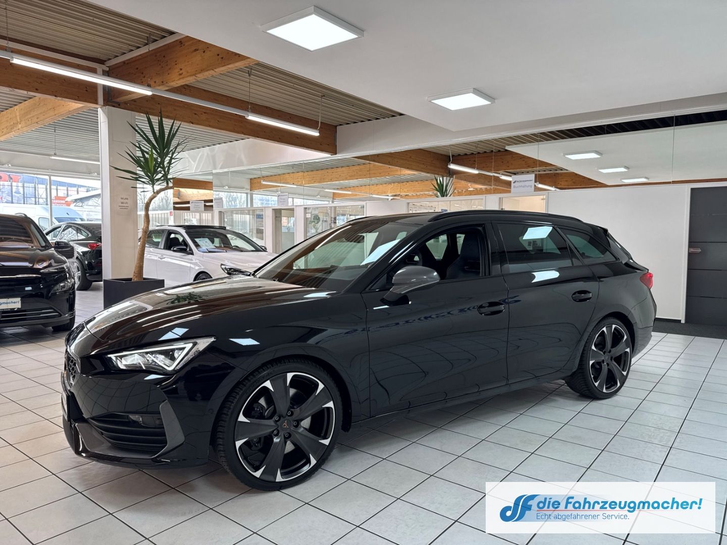 Fahrzeugabbildung CUPRA Leon Sportstourer VZ AD Navi Leder Digitales Coc