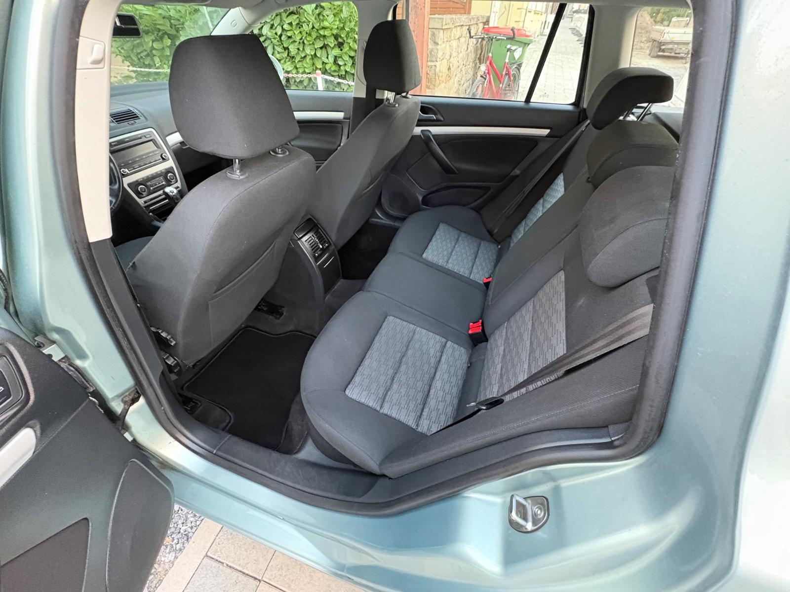 Skoda Octavia 2010 — photo 9
