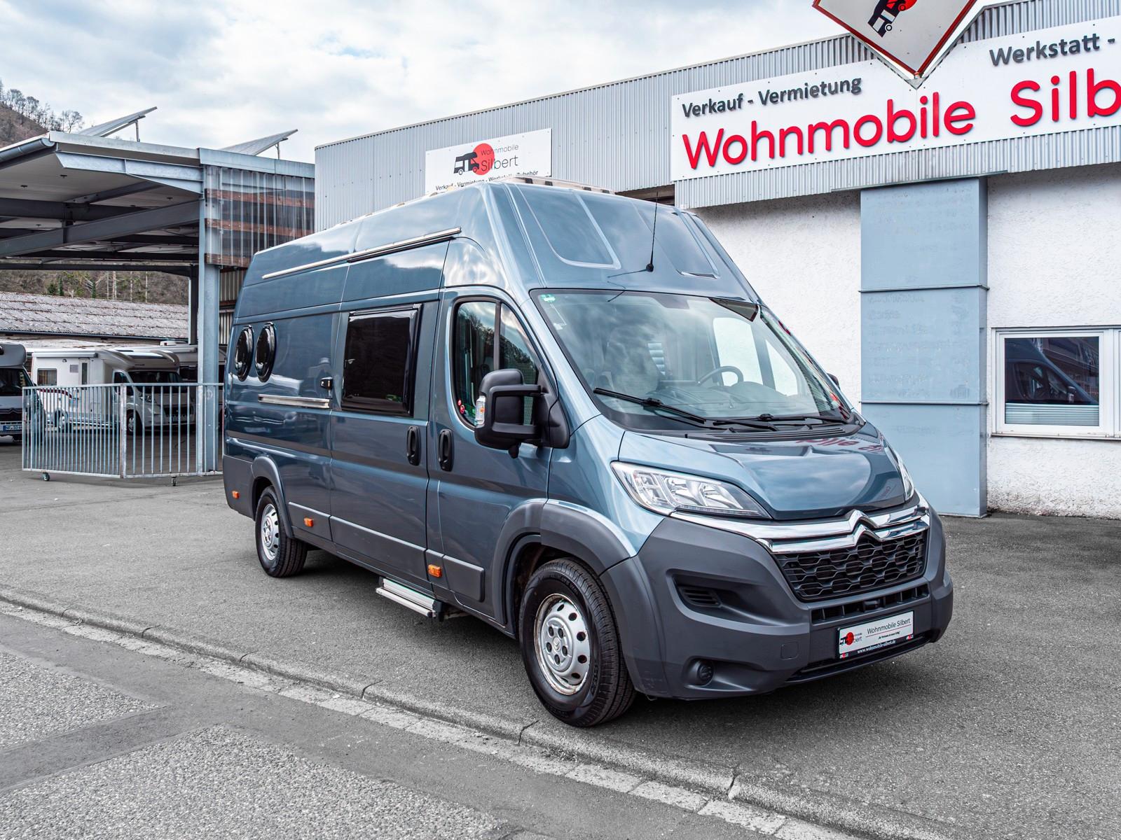 Pössl Roadcruiser Revolution 640 - AHK*Einzelbetten*