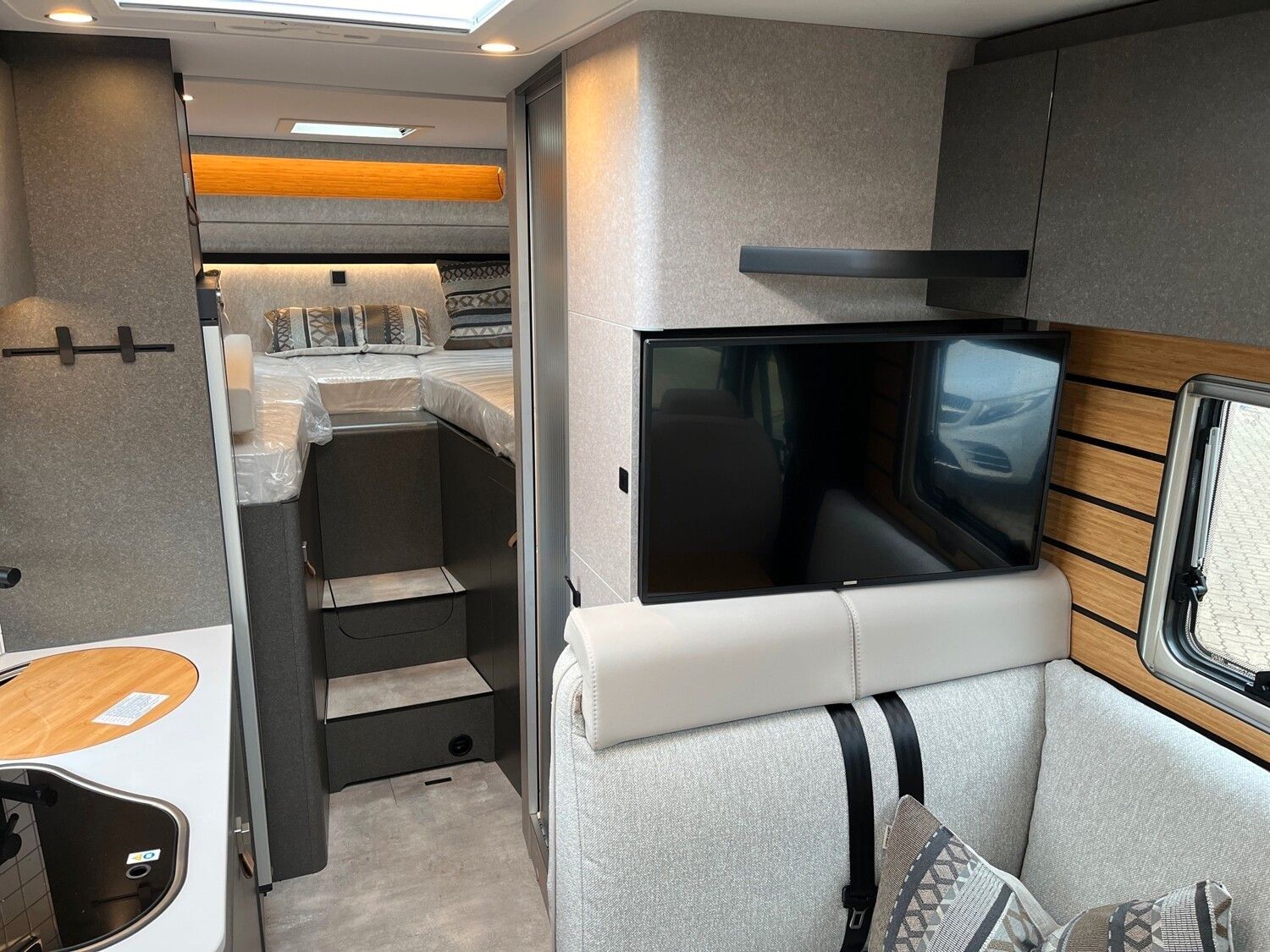 Fahrzeugabbildung HYMER / ERIBA / HYMERCAR ML-T 570 Xperience