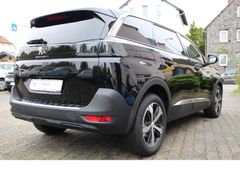 Fahrzeugabbildung Peugeot 5008 Allure Pack*Sitzheizung!*Kamera!*7-Sitzer!*