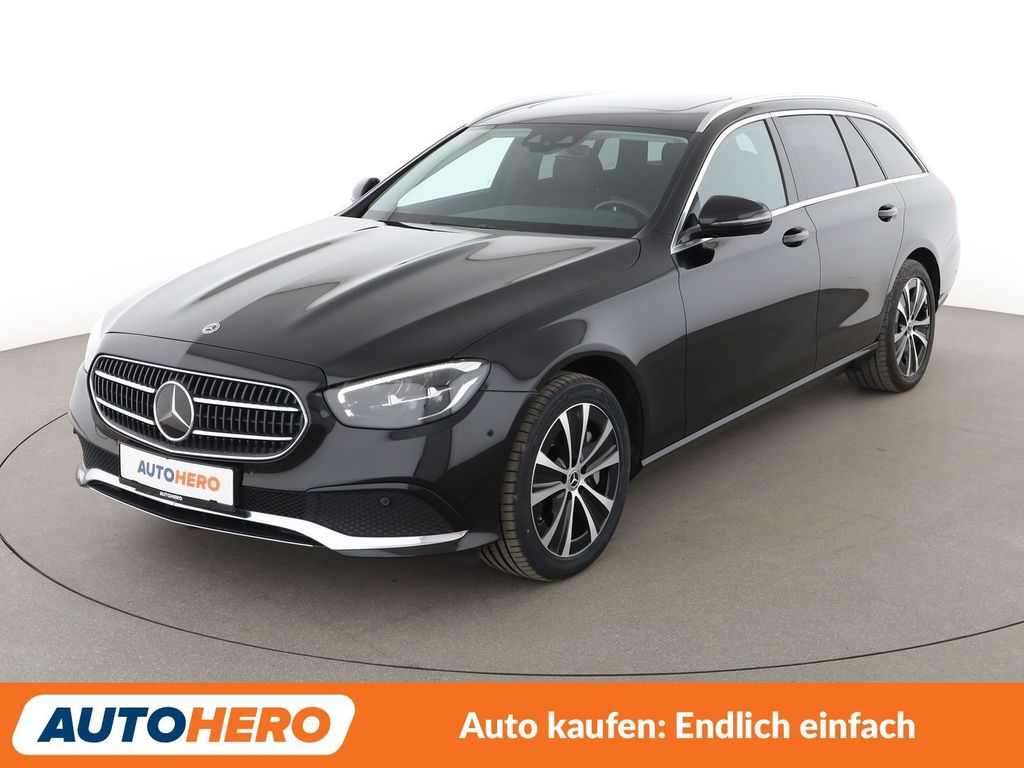 Image of Mercedes-Benz E 300