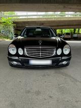 Mercedes-Benz Mercedes E300 CDI Avantgarde - gebrauchte Mercedes-Benz E 300 aus dem Jahr 2008