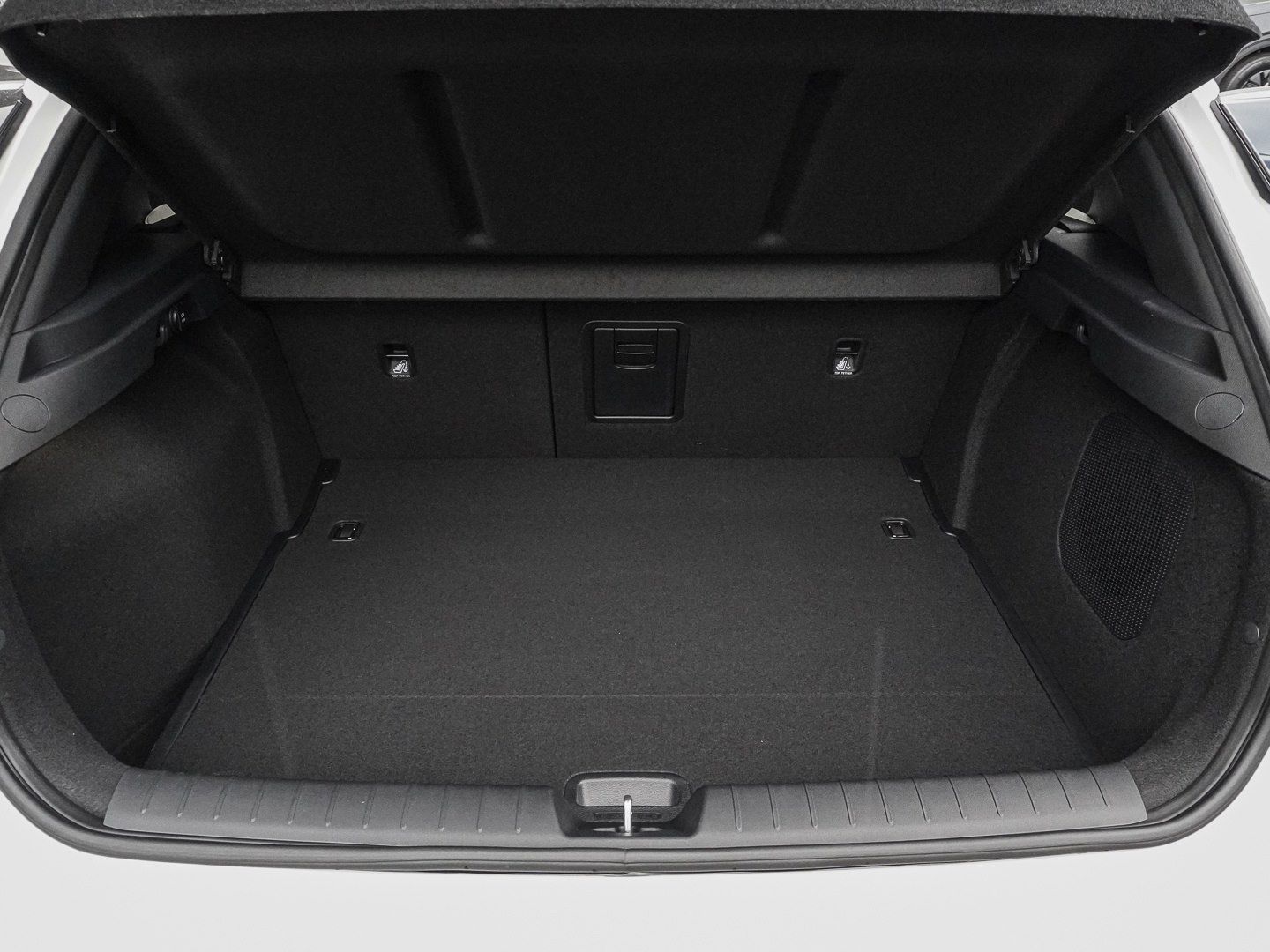 Kia K4 - Bild 19