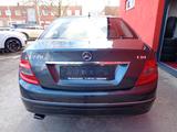 Mercedes-Benz C 220 CDI Aut. KLIMA SHZ PDC TEMPOMAT - Mercedes-Benz C 220 aus 2009: Cdi