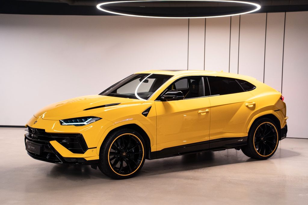 Image of Lamborghini Urus