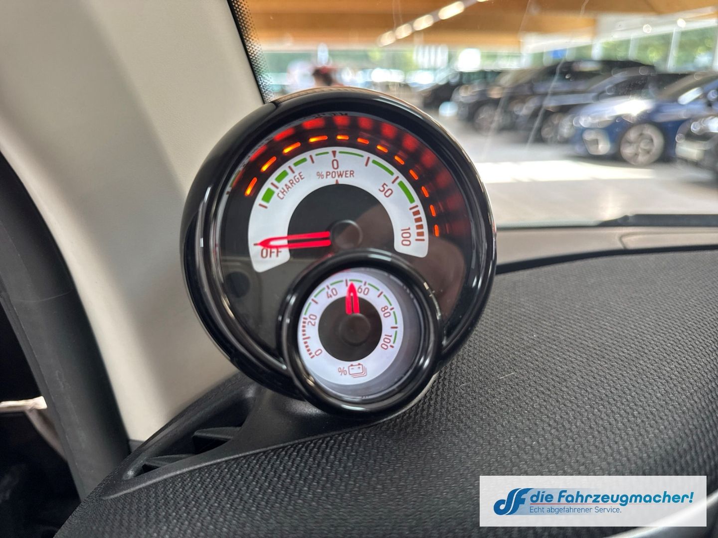 Fahrzeugabbildung Smart fortwo coupe electric drive EQ Navi Klimaautom K