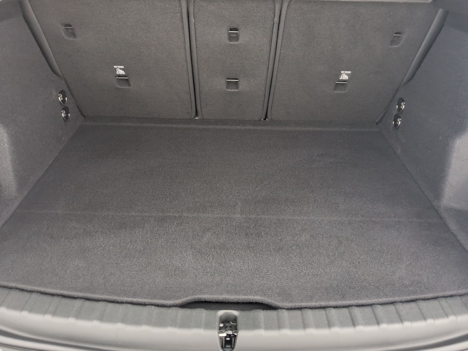 BMW 223 Active Tourer - Bild 15