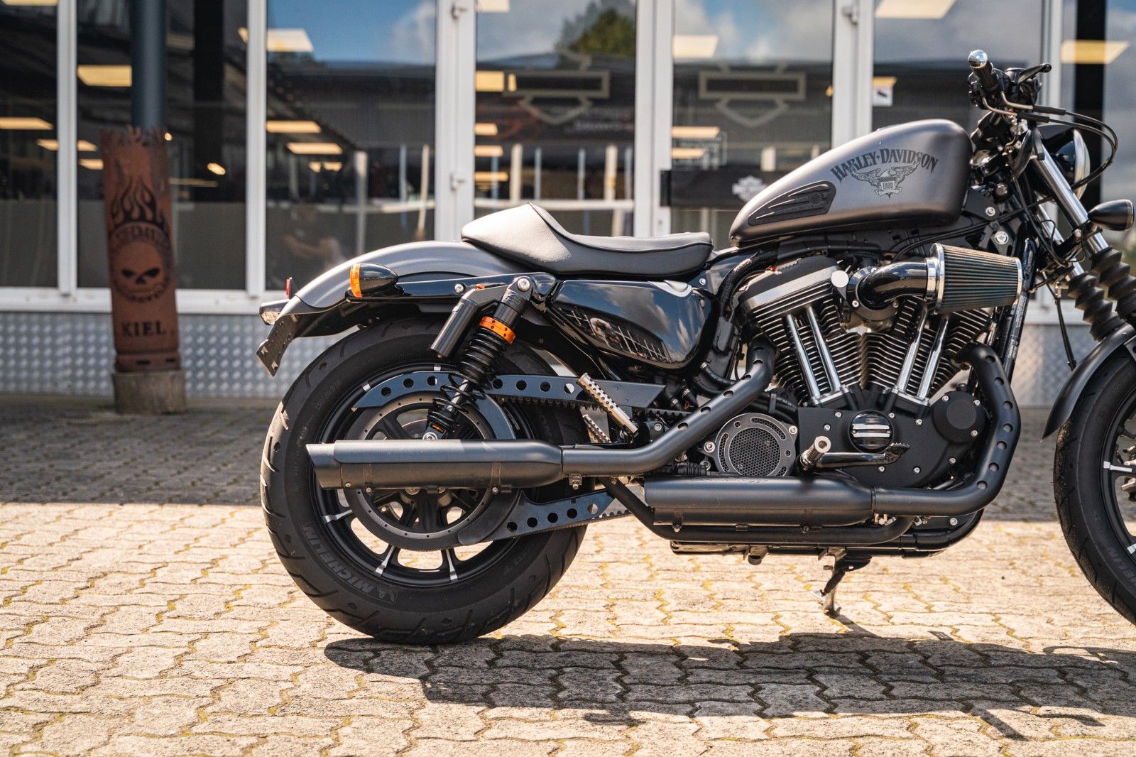 Fahrzeugabbildung Harley-Davidson XL883N Sportster Iron 883 - Racer Umbau 1200ccm