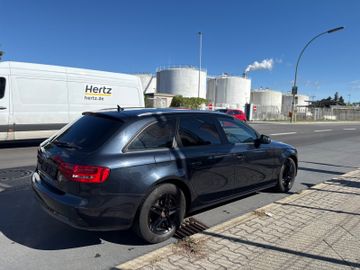Audi A4 - 4