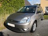 Ford Fiesta 1.4 16V Ghia*AHK*Klima*PDC*Alu*TÜV 4/27 - Ford Fiesta aus 2002: 1.4
