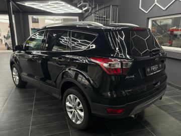 Ford Kuga - 3