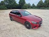 Mercedes-Benz C 220 d 4MATIC T Autom. - AMG _ Night Paket - rote Mercedes-Benz C 220