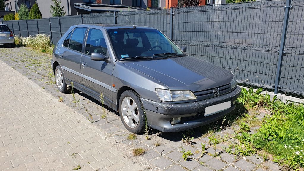 Peugeot 306