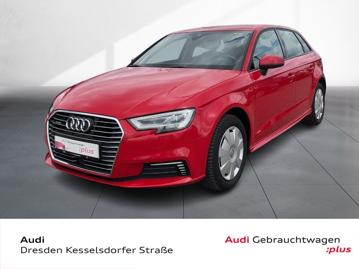 Audi A3 Sportback 40 e-tron LED Navi PDC Sitzhzg.