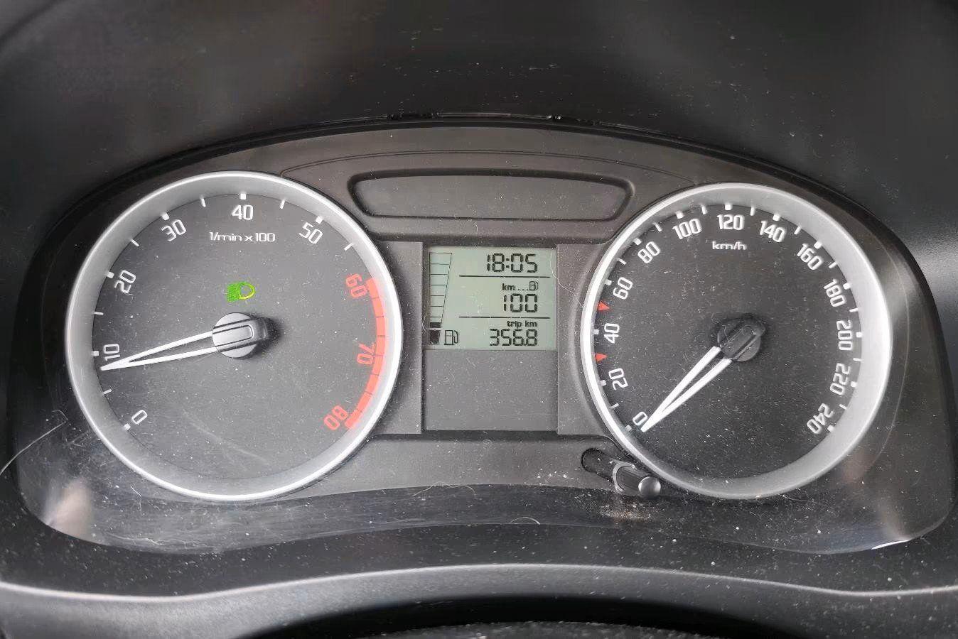 Skoda Fabia 2008 — photo 14