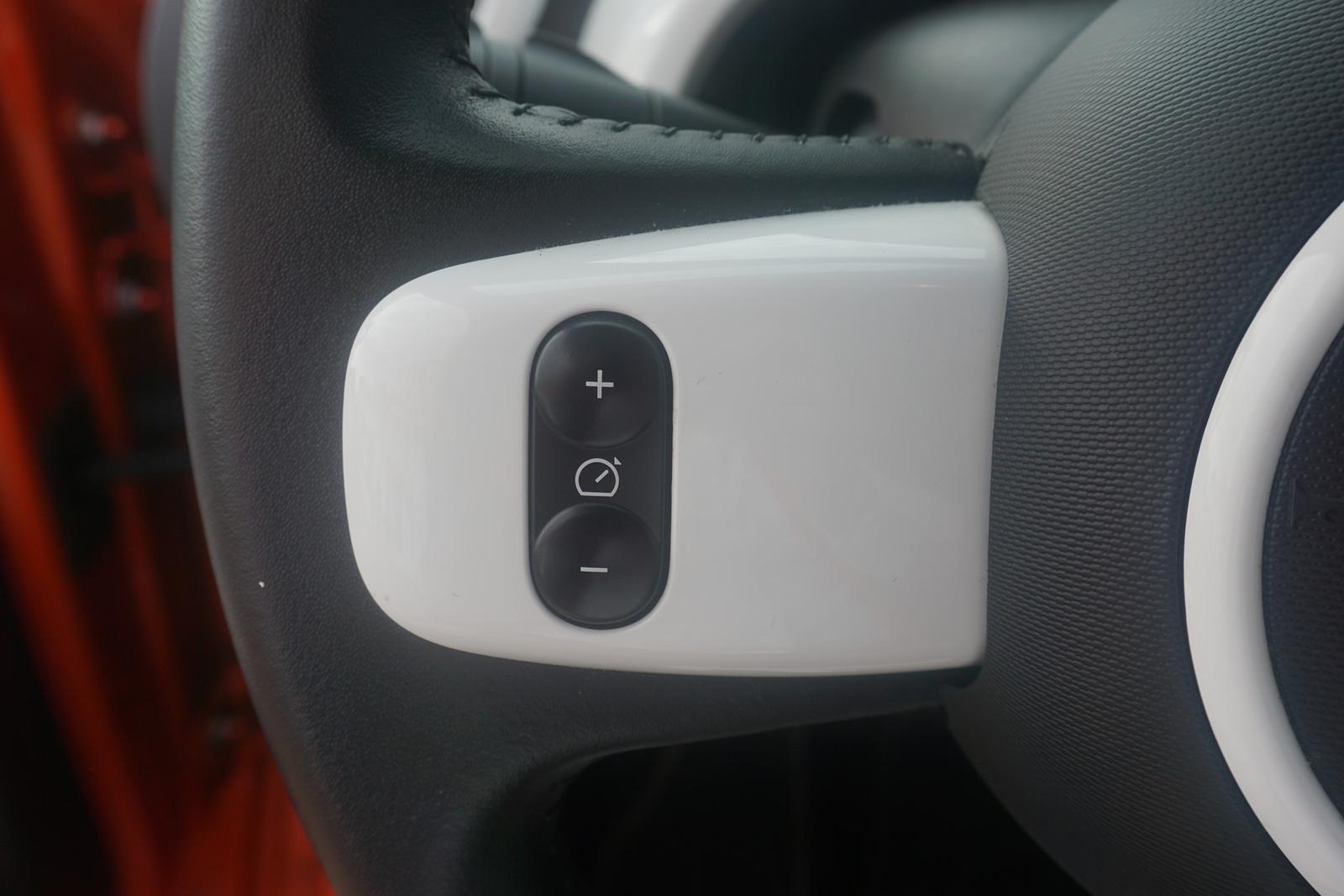 Renault Twingo SCe 65 Vibes Navi Sitzheizung Klimaaut.